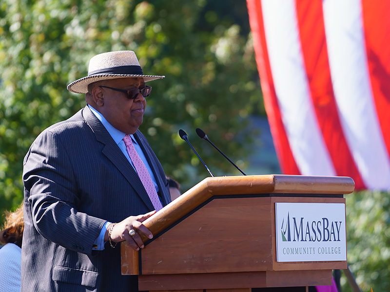 Rev. Lloyd gives the Invocation