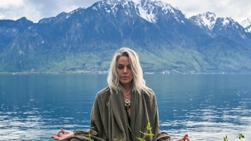 Mountain meditation image